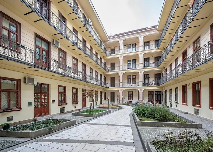 Corvin City Apartment By Nw